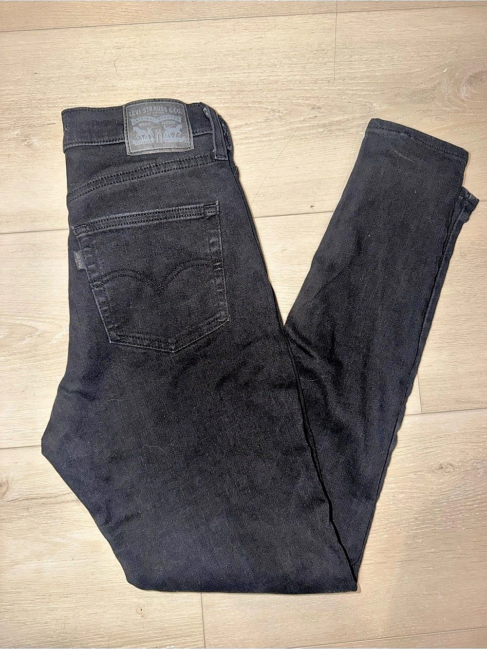 Levi's 720 High Rise Super Skinny Jeans Waist 30 Black